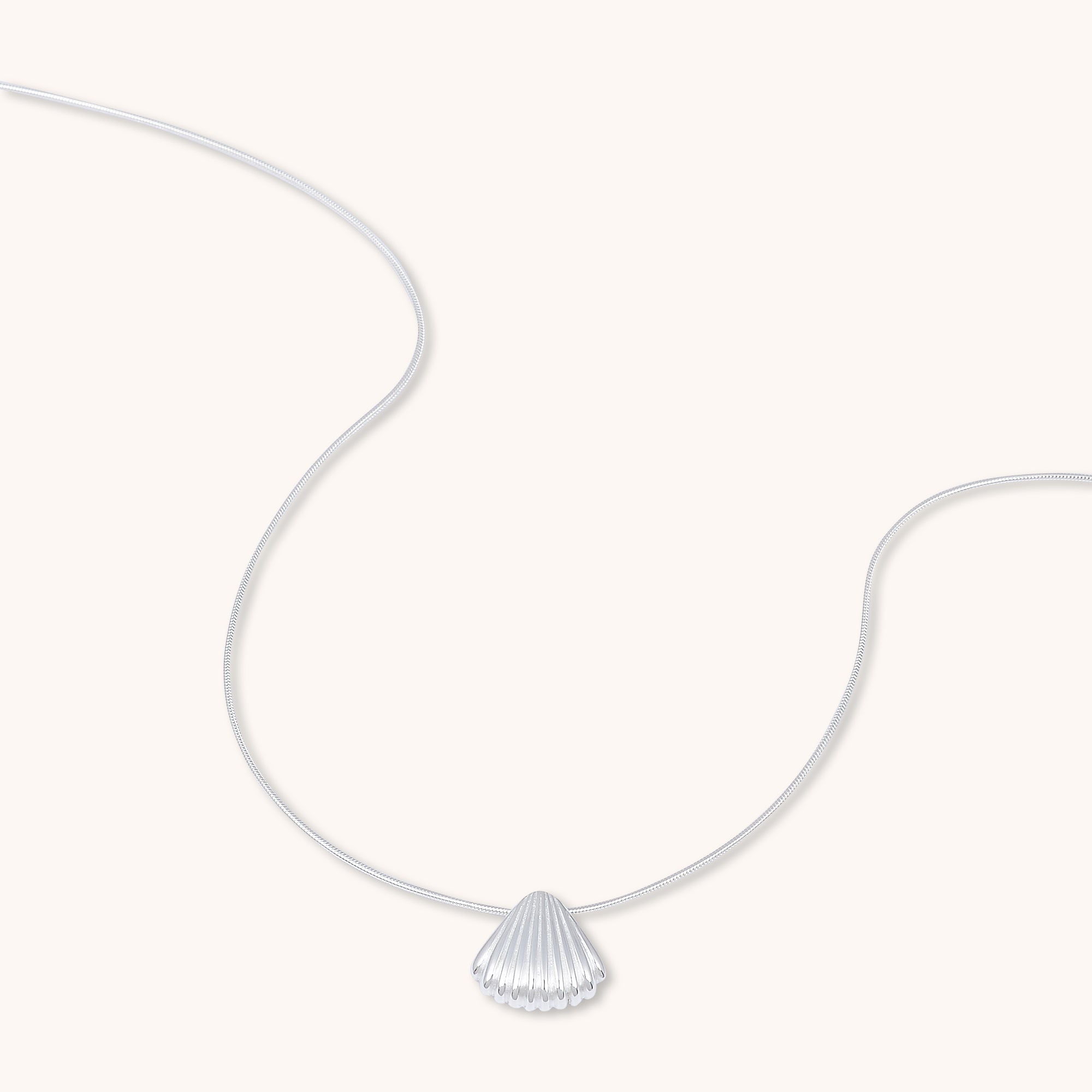 Shell Necklace Silver